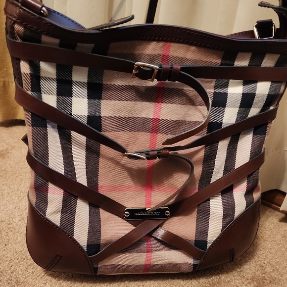 Burberry Bridle Dutton House Check Canvas and Leather Hobo - Picture 4 of 16